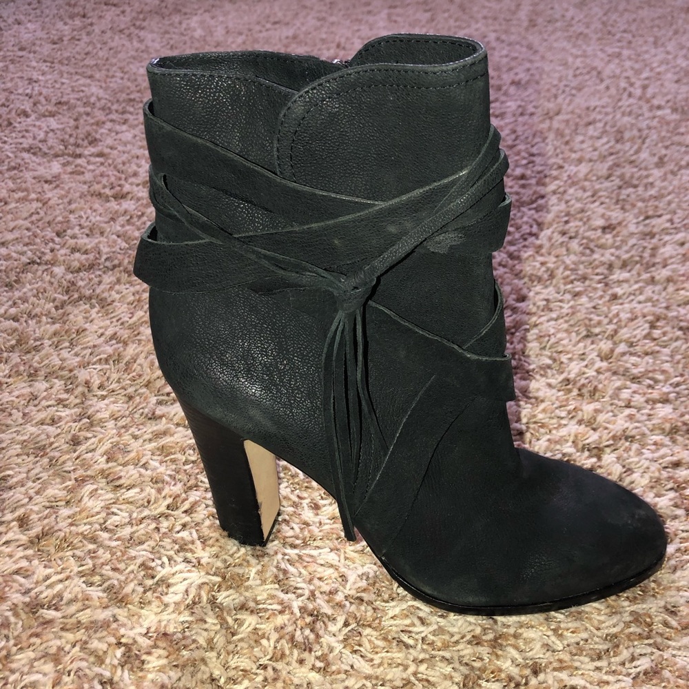 Vince Camuto